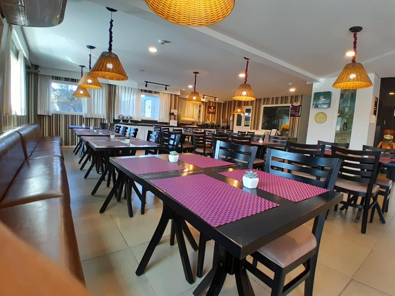 Anai Hotel جابواتاو دوس غوارارابيس المظهر الخارجي الصورة